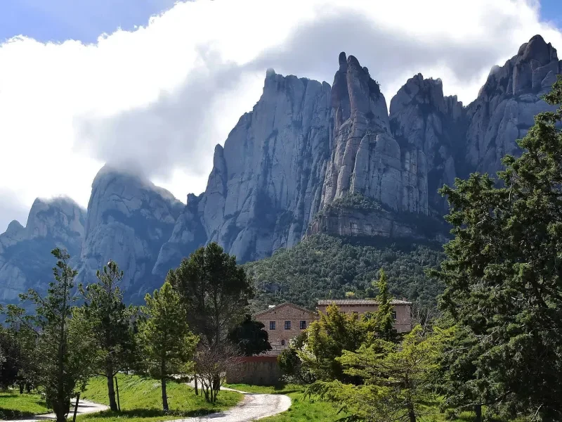 montserrat1305368_1920